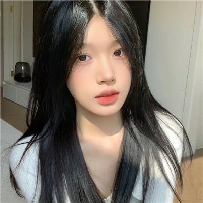 蓝天花朵